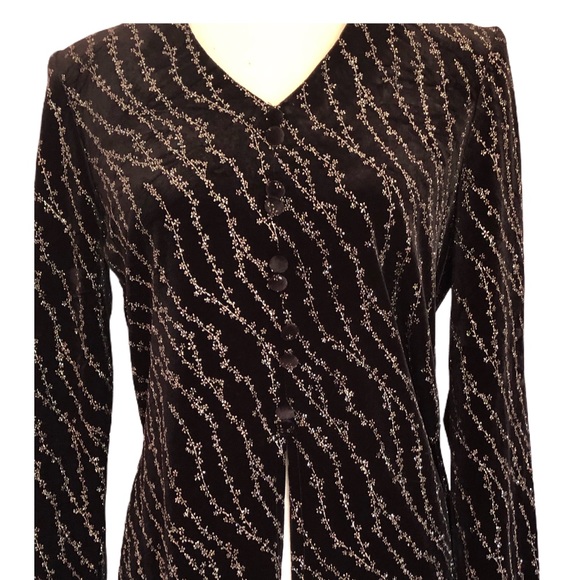 J.B.S vintage pullover top w/ metallic threading - Picture 4 of 5